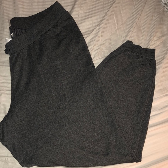 Motherhood Maternity joggers - Picture 5 of 5